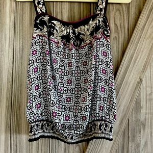 Beautiful floral silk dressy blouse.